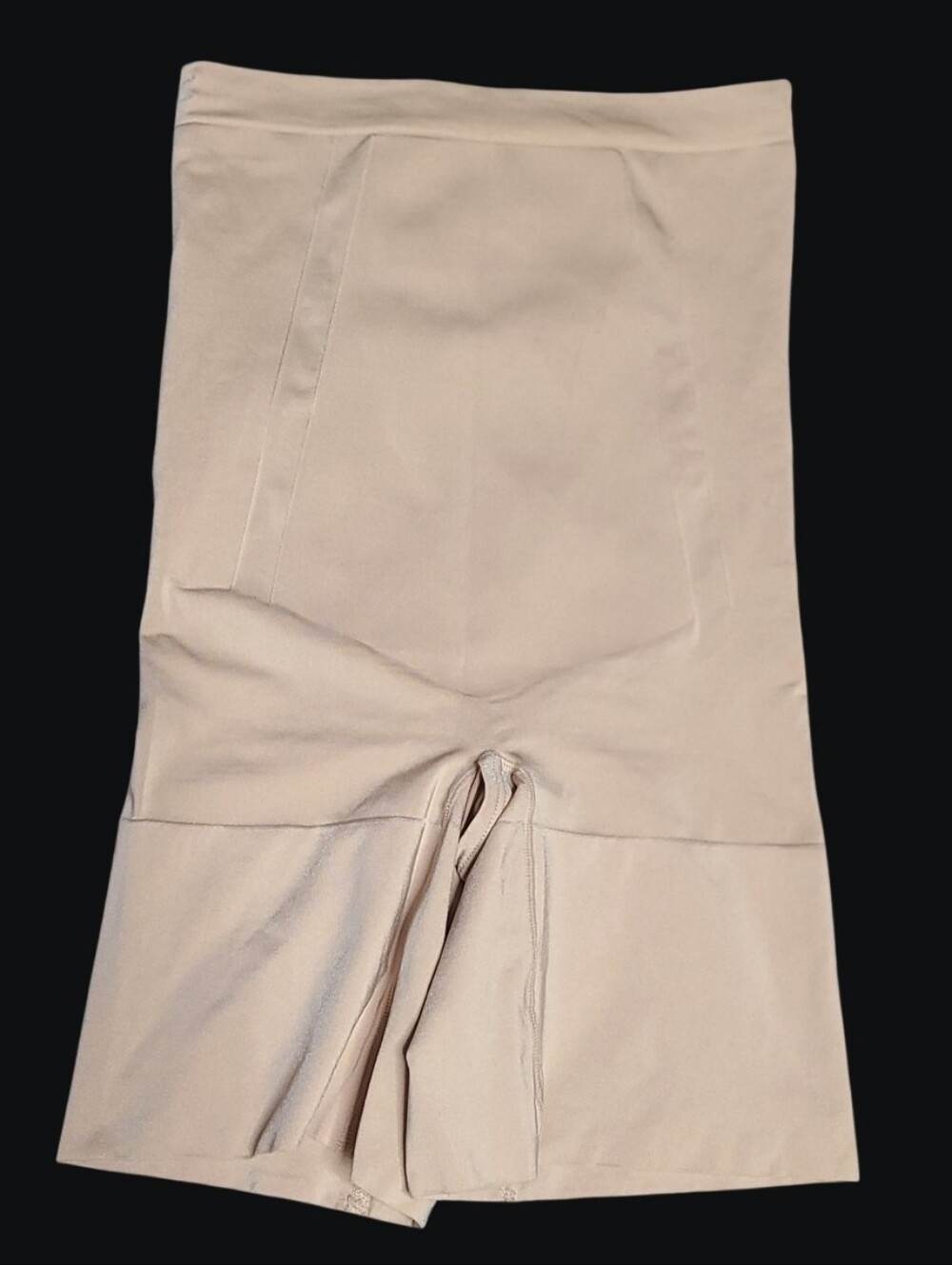 Spanx OnCore High-Waisted Mid-Thigh Shorts